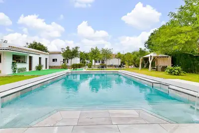 Image de Superbe maison à El Coronil avec WiFi