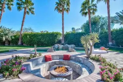 Coachella Ii Estate Entertainment Home