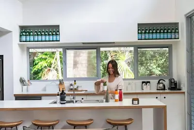 Image de Luxuriously Spacious 2 Level Beach Escape