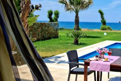 Image de Son of the Beach (20m) - Platania 600m, Bungalow 2