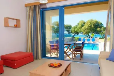 Image de Son of the Beach (20m) - Platania 600m, Bungalow 1