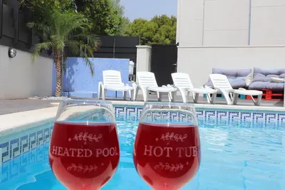 Image de Casa Cristal 1, Heated Pool/Hot Tub, Ac, 3 min walk to the beach