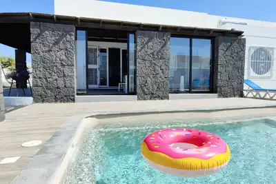 Image de Villa Fedelian 1 avec jardin et piscine chauffée