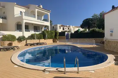 Image de Newly renovated 2 bedroom apartment on Monte Dourado Resort - Close to town