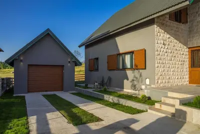 Image de Authentic Mountainside Villa Lusso