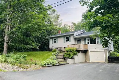 Image de 3-Bedroom w/Attached Garage