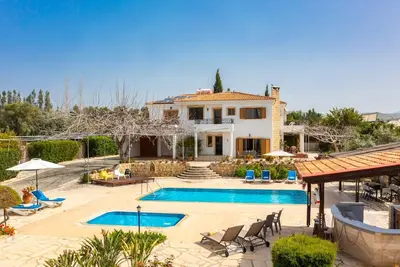 Image de Villa Xenios Dias - Cinq Chambres Villa, Couchages 12