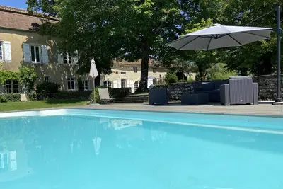 Image de Cahors - Vallee Du Lot - Maison En Pierres Avec Piscine et Vue Degagee