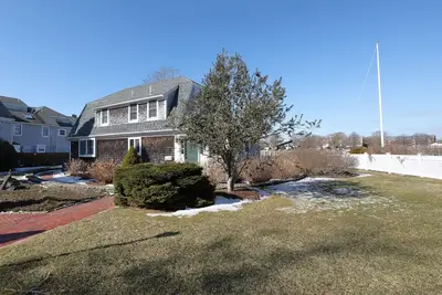 Image de Direct Harborfront in Falmouth Heights
