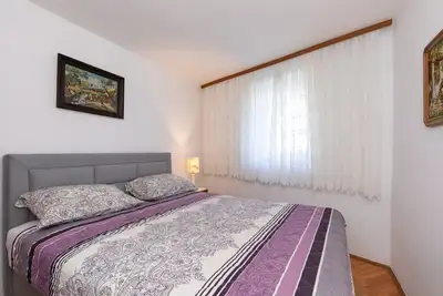 Image de Appartement de deux chambres avec air conditionné Baska, Krk (A-19517-a)