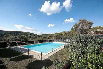 Image de Villa Sonia M: A characteristic and welcoming cottage located in an isolated position, on the slopes of a hill which is covered with olive groves, with Free Wi-Fi.