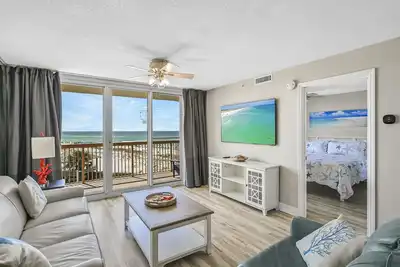 Image de Pelican Beach 2 bedroom 4th floor Gulf Front Condo