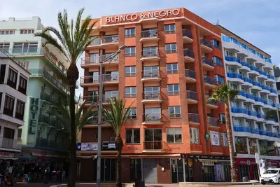 Image de Apartment with sea view