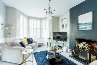 Image de Pass the Keys | Stunning 2br house with garden