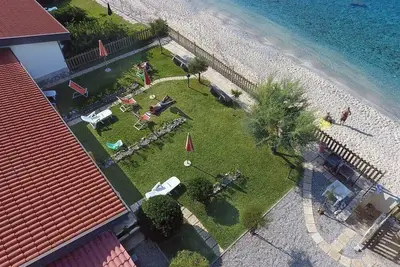 Image de Appartement de vacances Santa Domenica pour 1 - 5 personnes avec 2 chambres à coucher - Maison mitoy