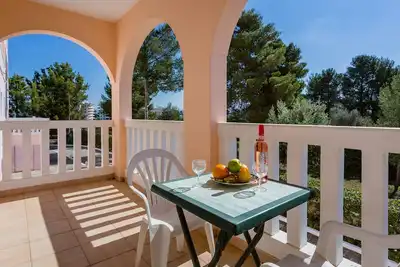 Image de Ocean Solar do Vau W/ Pool by LovelyStay