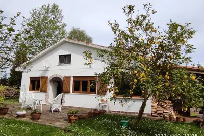 Image de Rural house San Vicente de la Barquera Natural Park. Large farm ideal for pets!