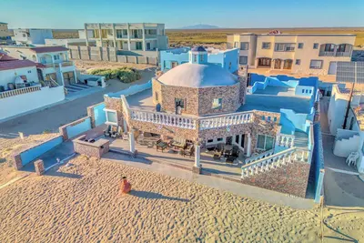Image de Casa Luna Azul a Beautiful Beachfront Home in Playa Encanto