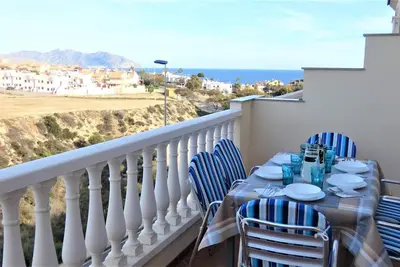 Alamillo House, sea and mountain view, 700 meters from the beach.