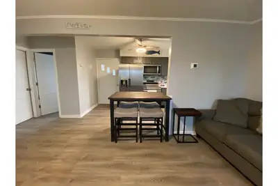 Image de BFFs Getaway Home near Cedar Point & Sports Force