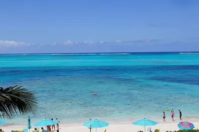 Image de Ocean view luxury on 2 levels. Coral Gardens at snorkel reef on Grace Bay Beach