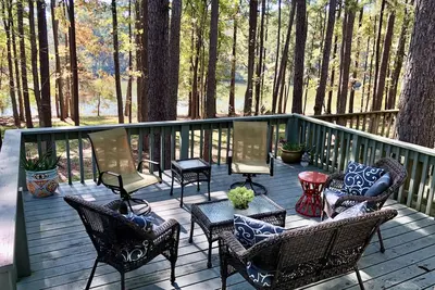 Image de Welcome to the Lake House \"Treehouse\" on Lake Livingston