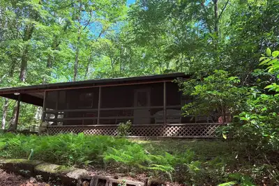 Image de Escape to the Hepp’s Hideaway!