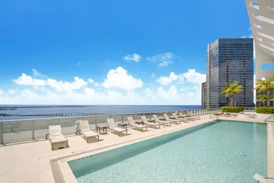 Luxury condo with spectacular water views, 2 bedroom + den. Pool, Spa, Gym.