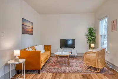 Image de Radiant comfy retreat 3. 7 mi to downtown, Mke!