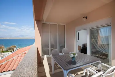 Image de Appartement d'une chambre prés de la plage Vir (A-19419-b)