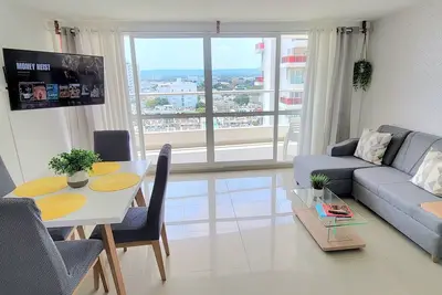 Image de Lovely 3 bedroom apartment in a historic town 30 minutes from the beach