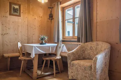 Image de Appartement de vacances 'Haus Thurn - B' avec vue sur les montagnes, jardin et Wi-Fi