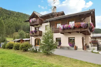 Image de Appartement \"Terra Chalet Martina\", avec vue sur les montagnes, jardin et Wi-Fi.