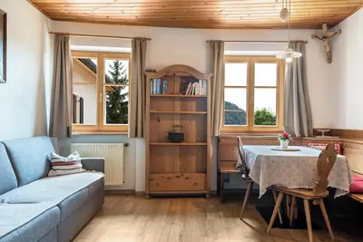 Image de Appartement de vacances 'Haus - Thurn A' avec vue sur les montagnes, jardin et Wi-Fi
