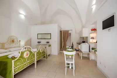 Image de Studio 'Residenza Isabella 2' près du centre ville avec jardin et air conditionné