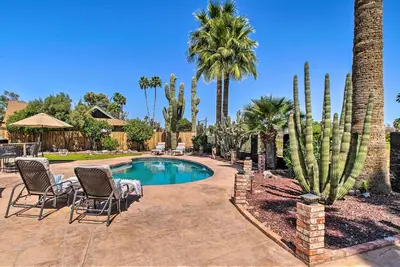 Image de Lovely Mesa Escape w\/ Private Pool & Hot Tub!