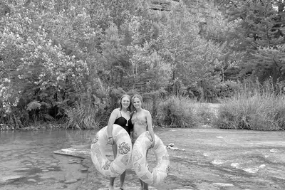 Image de Sweet Riverside Cabin, Easy Walk 2 River, Private River Access, River Views!