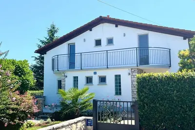 Apartment Mirna in Tar