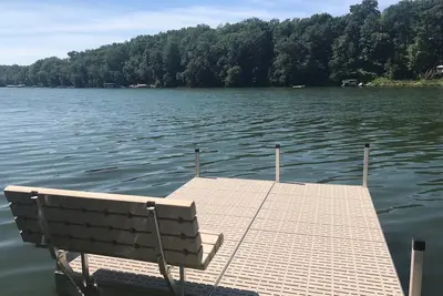 Image de Cozy cabin on the lake