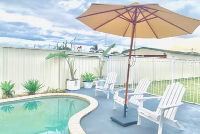 Image de Sirena's Home with the pool!