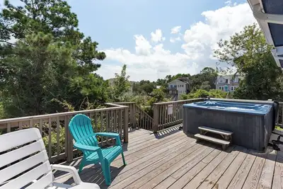 Image de Here to Stay: Obx Oasis w/ Hot Tub + Sun Deck