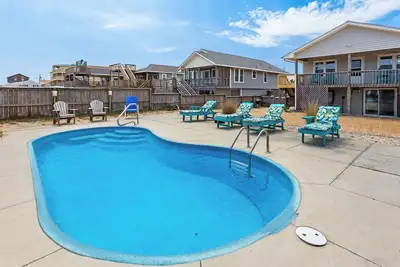Image de 5001 Indebted By The Sea * 3 Min Walk to Beach