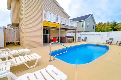 Image de 5175 Beach Bliss * 3 Min Walk to Beach* Pool