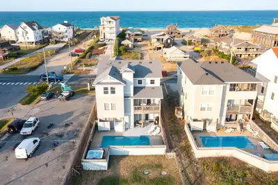Image de 5210 Salty Dog * 1 Min Walk to Beach*Pool