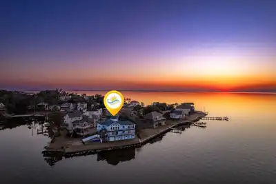 Image de 5550 Lighthouse Pointe * Waterfront