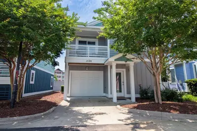 Image de Spacious 3br Home | Pool, Waterpark & Near Beach