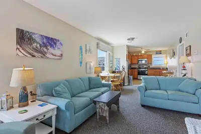 Image de Oceanfront Condo w/ Pool in Kill Devil Hills