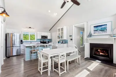 Image de Maison de la Mer: Hot Tub, 3-Min Walk to Beach