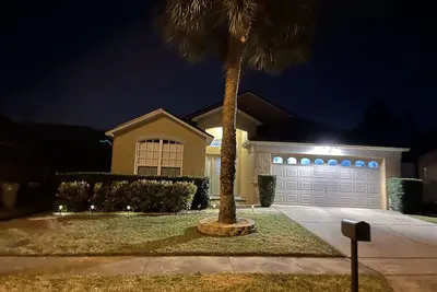 Image de Beautifully decorated and remodeled villa close to Disney World