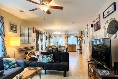 Image de Chincoteague Island House \"Sir Whelk-A-Lot\" Kayaks Included! Downtown Location!